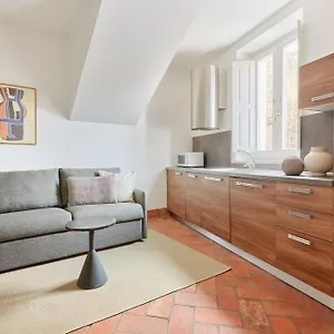 Sonder Montevecchio Aparthotel Roma