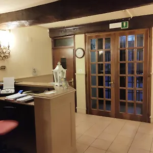 https://hotel-ariosto.emilia-romagnahotels.net